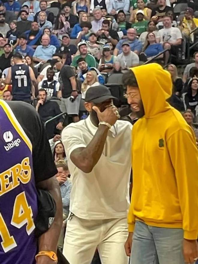 替补席情绪 替补席情绪